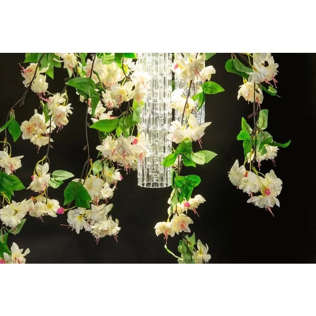 Small Round Flower Power Fuchsia Cascade Chandelier in Pink-Cream Color from VGnewtrend, Italy For Sale - Image 6 of 8