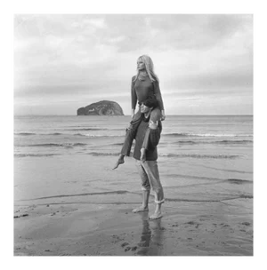 Brigitte Bardot, Piggy Back, 1966