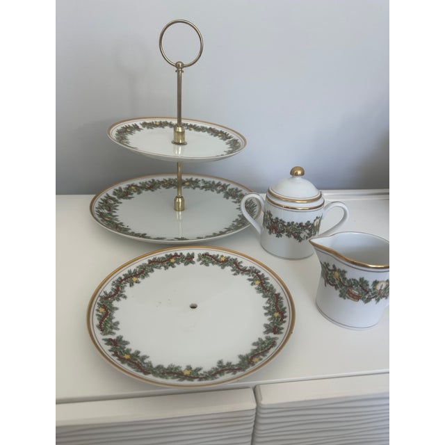 Fitz and Floyd. St.Nicolas Dinnerware Service for 14- 79 Pieces. 1970's For Sale - Image 15 of 17