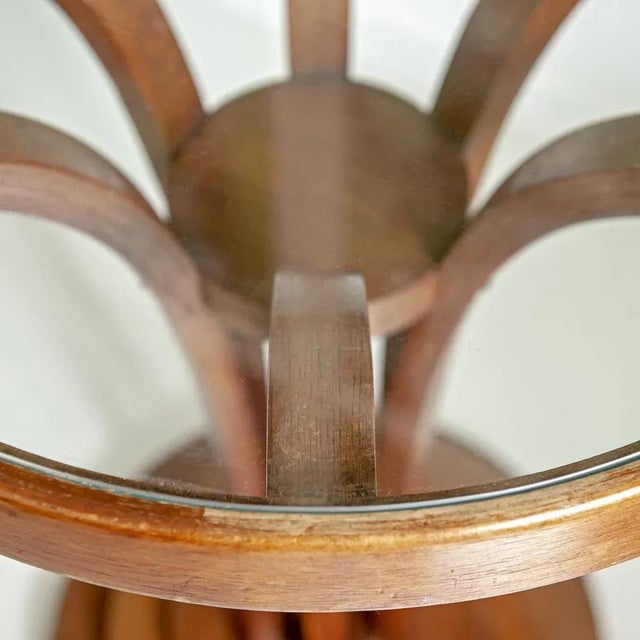 Round Side Table in Wood and Glass, 1920s, in Very Good conditions. Designed 1920 to 1949