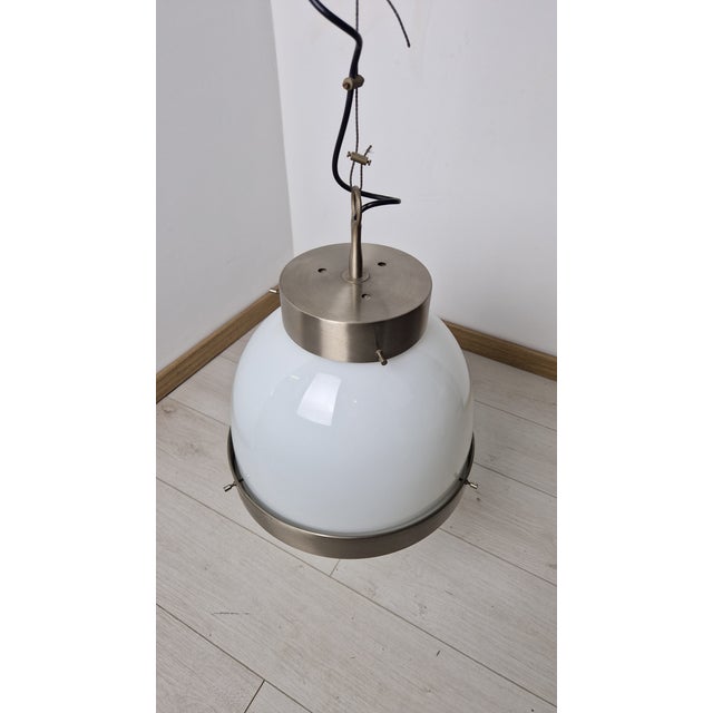 1960s Large Delta Chandelier in Burnished Brass by Sergio Mazza for Artemide, 1960s For Sale - Image 5 of 9