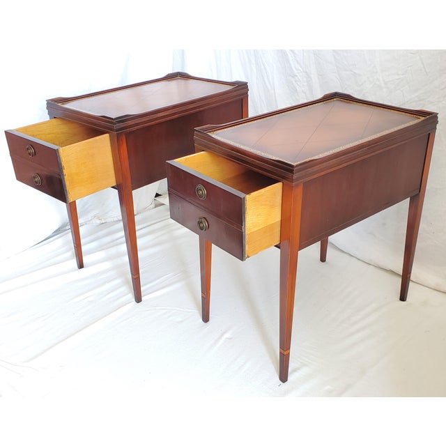 Vintage Pair Mahogany Stickley Night Stands / End Tables With Leather