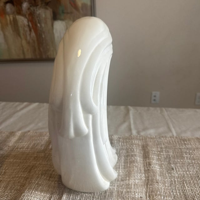 Ceramic Sculpture -- 1980s Postmodern Vintage Ceramic Woman’s Face Sculpture With Flowing Hair – Striking Feminine Form For Sale - Image 7 of 8