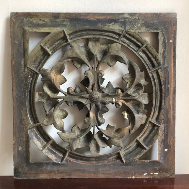 Late 19th-Century Cast Bronze Foliate Architectural Element For Sale - Image 11 of 12