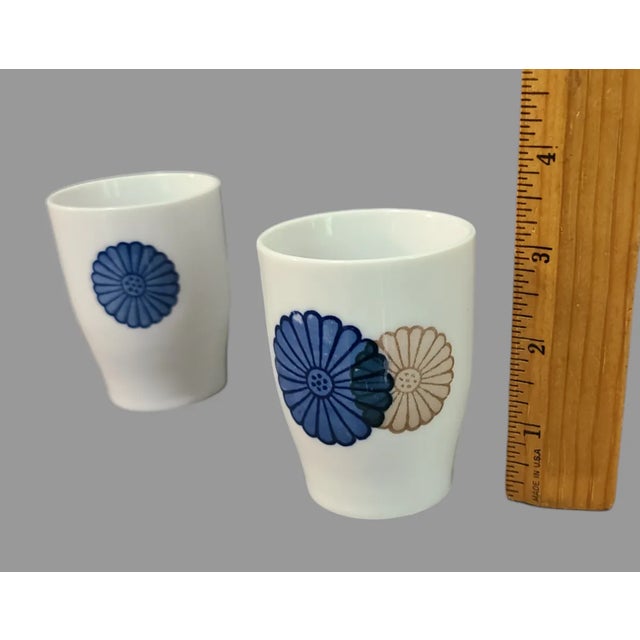 Vintage Asian Japanese Floral Porcelain Tea Cups, Marked- Set of 5 For Sale - Image 6 of 8