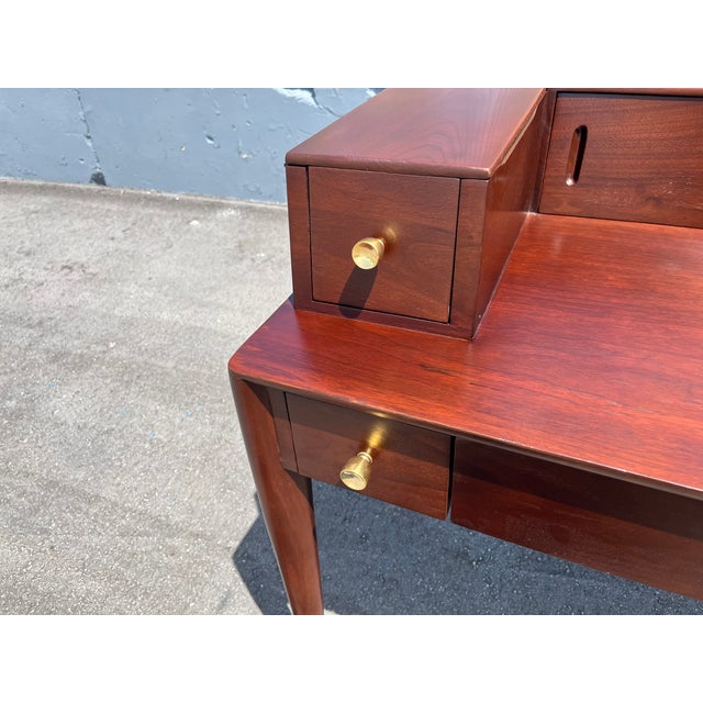 Mid-Century Modern 1960s Walnut Desk by T.H.Robsjohn-Gibbings for Widdicomb For Sale - Image 3 of 12