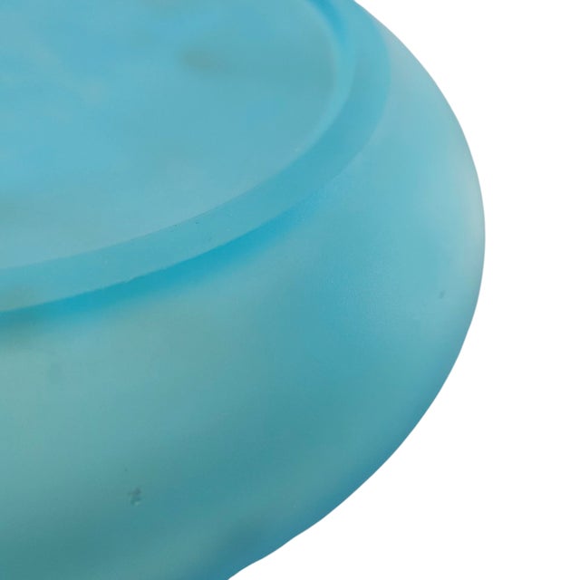 Exquisite 1910s Art Nouveau Blue Satin Glass Bowl – Silver Overlay & Parrot Motif For Sale In San Francisco - Image 6 of 7