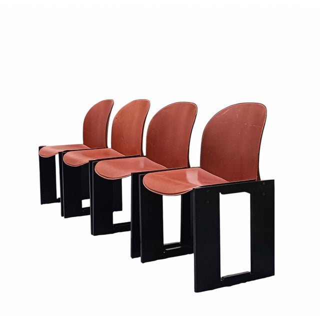 Afra & Tobia Scarpa Vintage Italian Dialogo Chairs by Afra & Tobia Scarpa for B&B Italia, 1970s, Set of 4 For Sale - Image 4 of 10