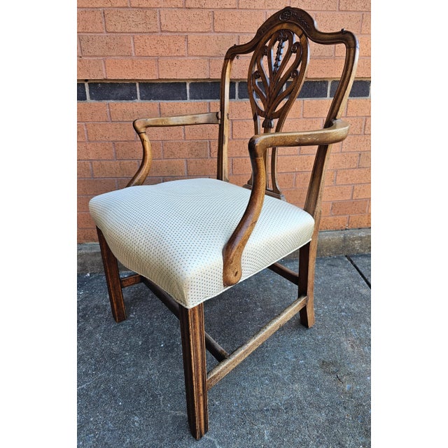 Traditional MId 18th Century George III Mahogany Shield Back Upholstered Armchair For Sale - Image 3 of 9