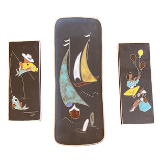 Mid Century West Germany Ruscha Set of 3 Ceramic Wall Plates - Rare C1960s For Sale