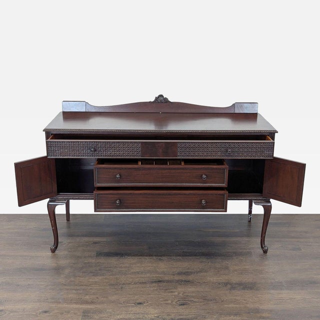 Traditional Vintage Lenox Sideboard For Sale - Image 3 of 13
