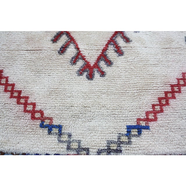 Mid 20th Century Mid 20th Century Vintage Moroccan Rug - 6'3'' X 3'6'' For Sale - Image 5 of 7
