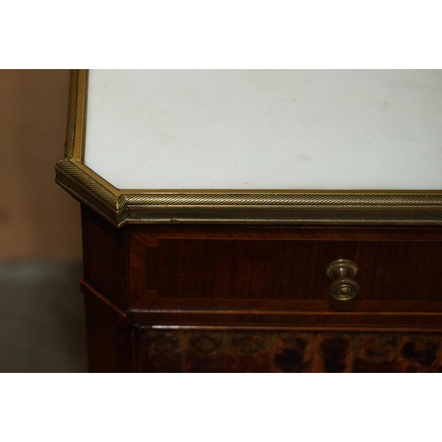 Gold Antique Carrara Marble Side Table, 1900 For Sale - Image 8 of 18