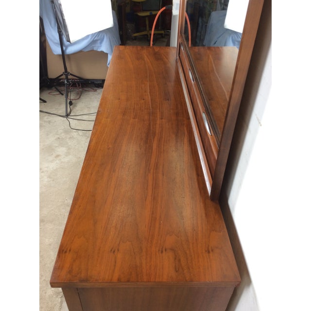 Mid Century Modern Lowboy Dresser With Mounted Mirror by Thomasville For Sale - Image 18 of 18