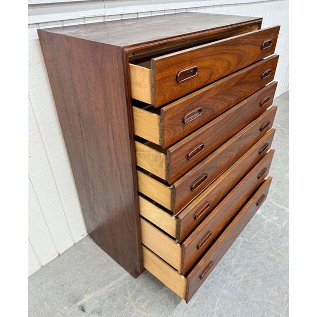Mid-Century Modern Jack Cartwright Rosewood High Chest For Sale In Philadelphia - Image 6 of 7