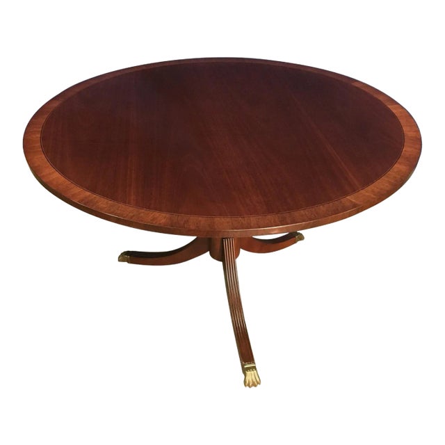 42” Round Banded Mahogany Georgian Style Accent Foyer Table by Leighton Hall. Made-To-Order For Sale