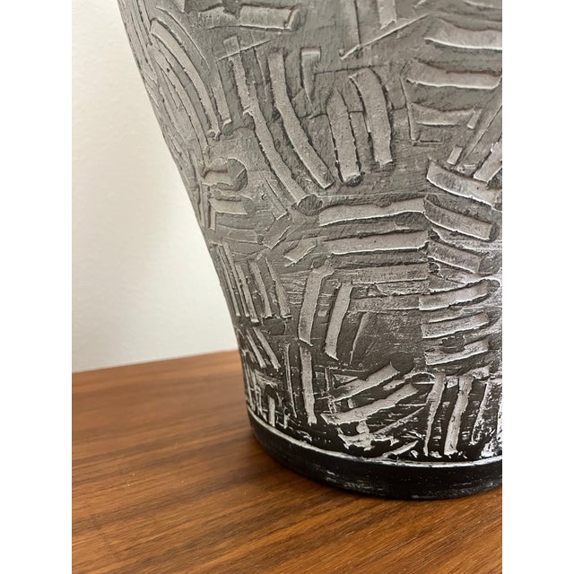 Large Ceramic Table Lamp With Engraved Detail | by Casual Lamps of California For Sale - Image 10 of 11