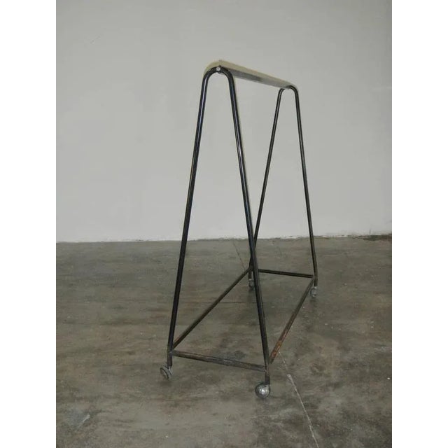 Aluminum and Iron Coat Rack, 1950s, in Good conditions. Designed 1950 to 1959
