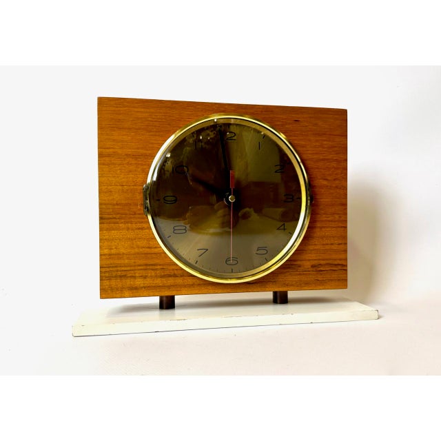 Wood Mid-Century Modern Teak and Brass Table Clock from Emes, 1960s For Sale - Image 7 of 17