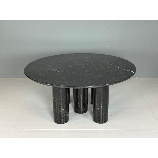 1970s Il Colonnato Round Table in Black Marble attributed to Mario Bellini for Cassina, 1970s For Sale - Image 5 of 14