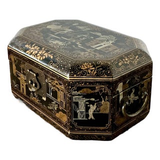 Vintage Asian Lacquered Chinoiserie Sewing Box For Sale