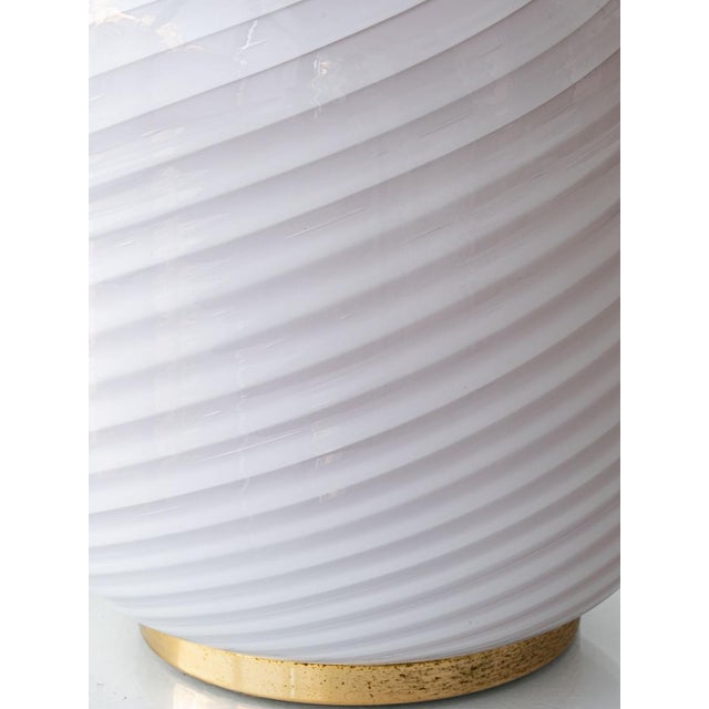 Vintage Murano Glass Opaline Spiral Table Lamps with Dual Illumination from Vetri Murano, 1960s, Set of 2 For Sale - Image 7 of 12