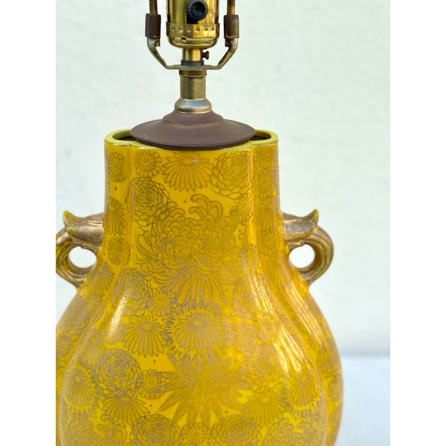 Vintage Sunflower Yellow and Gilt Japanese Ceramic Lamp For Sale - Image 4 of 12