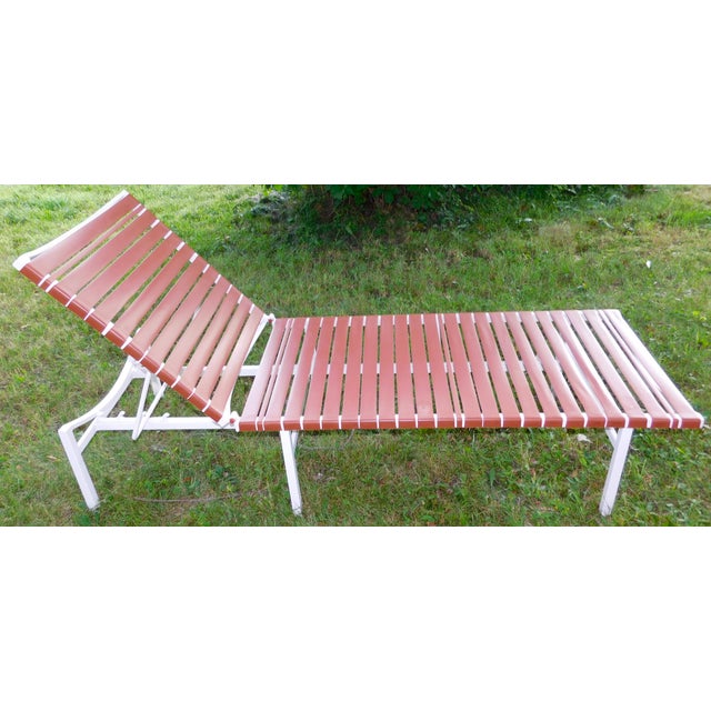 Mid-Century Modern Vintage Brown Jordan Regent II Chaise Lounge | Mid-Century Modern Aluminum Patio Recliner For Sale - Image 3 of 18