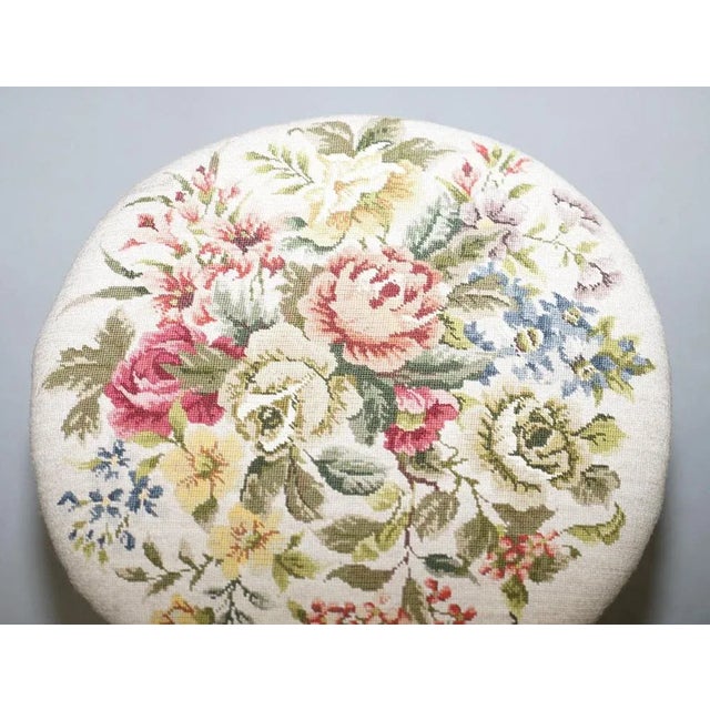 Antique Height Adjustable Piano Stool from Gillows of Lancaster For Sale - Image 5 of 18