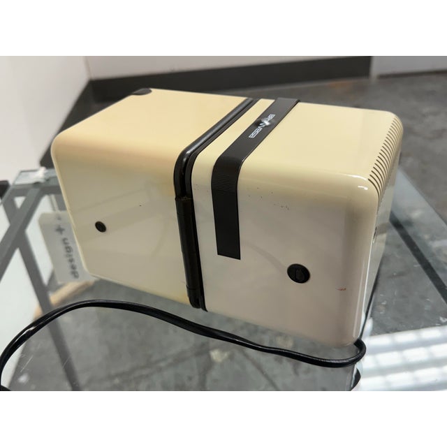 Brionvega Ts505 Radio Cubo Portable Transistor Radio, Vintage For Sale - Image 10 of 12