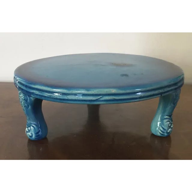 Antique 19th Century Chinese Peacock Blue Porcelain Altar Fruit Stand For Sale In New York - Image 6 of 13