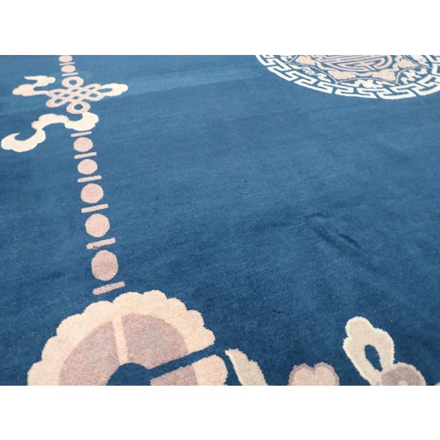 Galerie Shabab Collection Late 20th Century Handmade Chinese Peking Room Size Carpet in Blue and Mauve For Sale In New York - Image 6 of 10