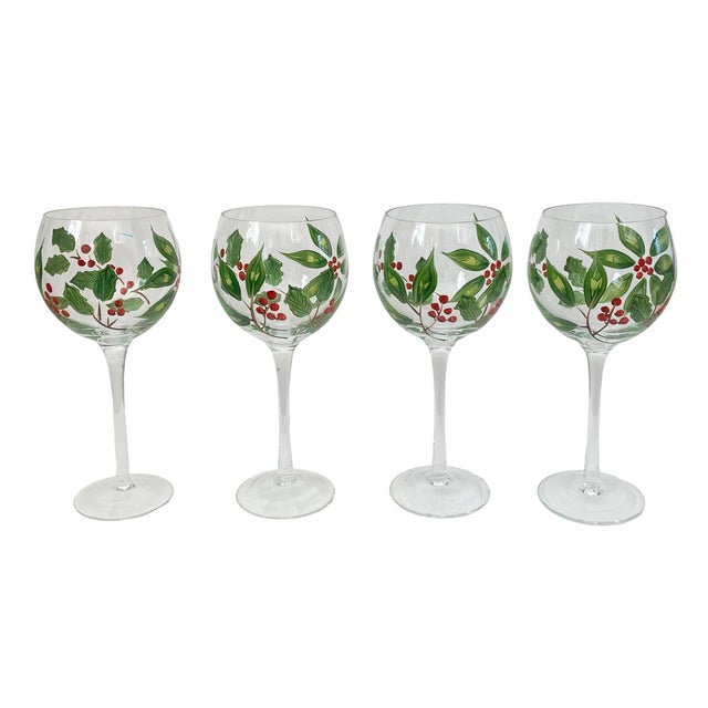 4 Wine Glasses Hand Painted Christmas Holiday Holly Berry. Perfect for holiday entertaining. Set your table in style.