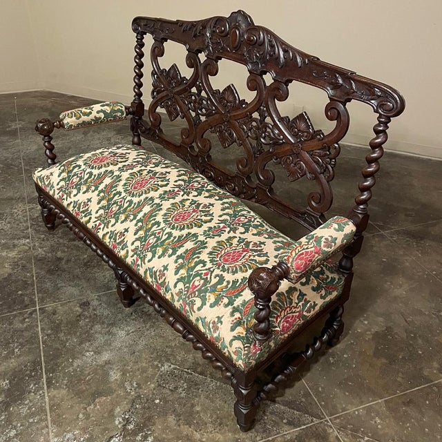 Late 19th Century 19th Century Renaissance Revival Louis XIII Style Sofa in Solid Oak For Sale - Image 5 of 18