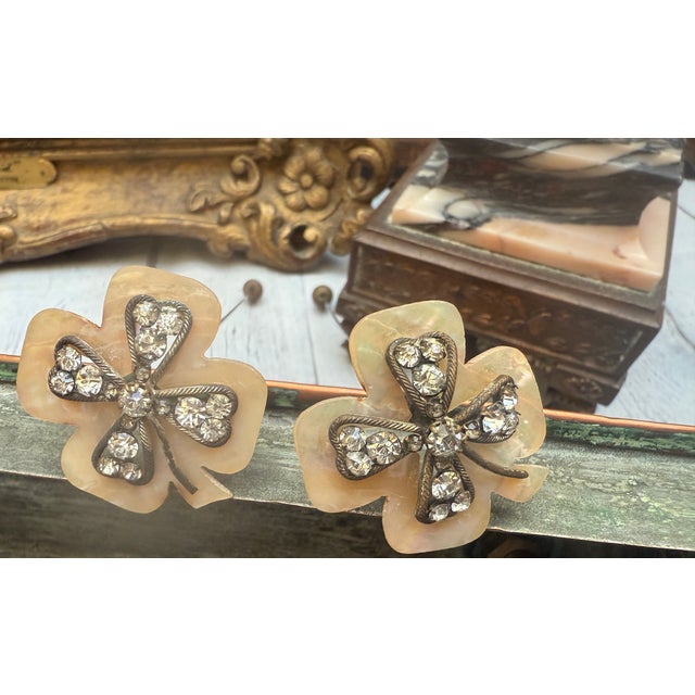 Antique Edwardian Mother-of-Pearl Clover Hatpins With Cut Glass & Original Acorn Caps — Pair, C. 1895-1915 For Sale - Image 6 of 12