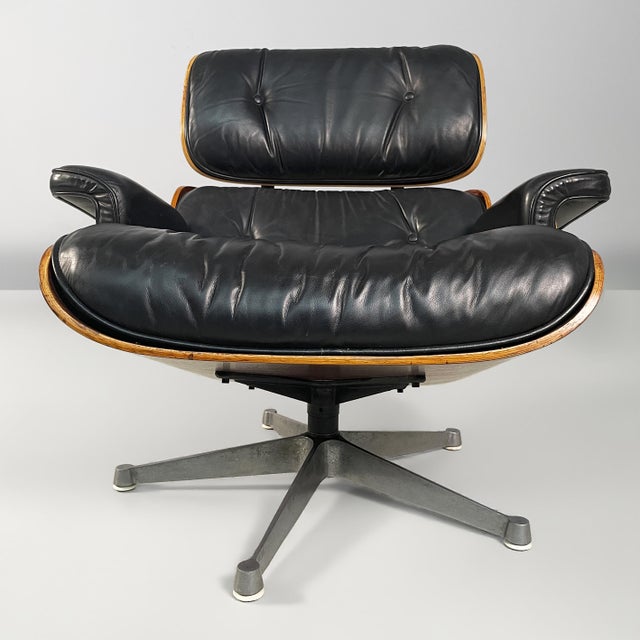 Set of American Modern Lounge Chair and Ottoman by Charles & Ray Eames, 1970s For Sale - Image 11 of 18
