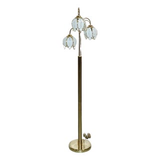 Mid-Century Hollywood Regency Brass and White Glass Tulip Floor Lamp For Sale