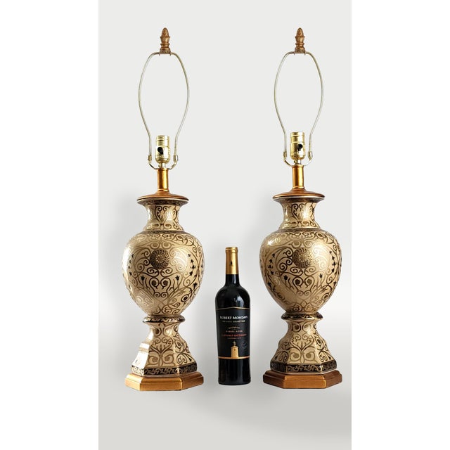Hollywood Regency Vintage Hand Painted Ceramic Moorish Table Lamps Restored - A Pair For Sale - Image 3 of 14