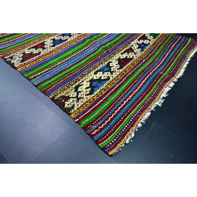 Green Vintage Turkish Handmade Kilim Rug For Sale - Image 8 of 11