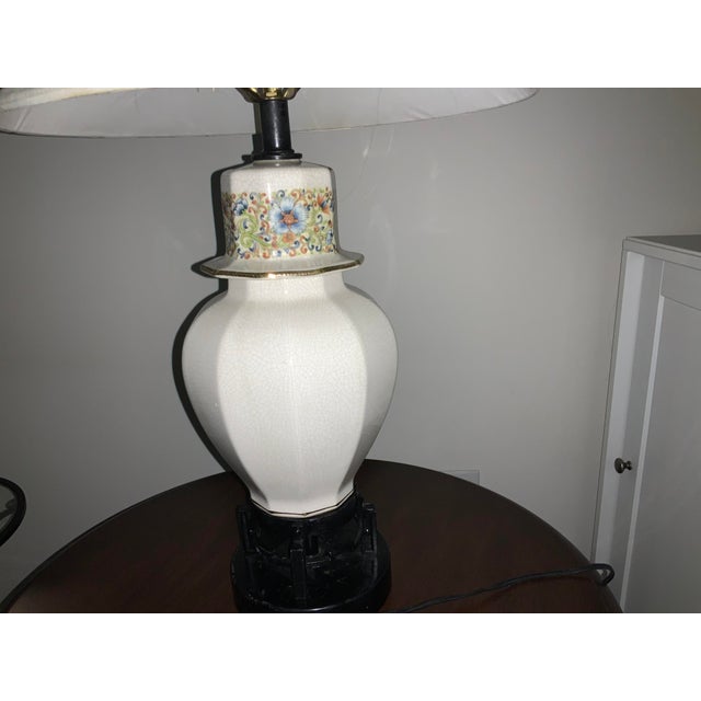 Early 20th Century Chinese Import Chinoiserie Peacock Lamp on Stand For Sale - Image 9 of 13