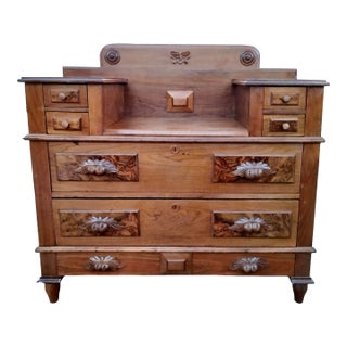 Late 18th Century Victorian Eastbay Drop Center Dresser For Sale