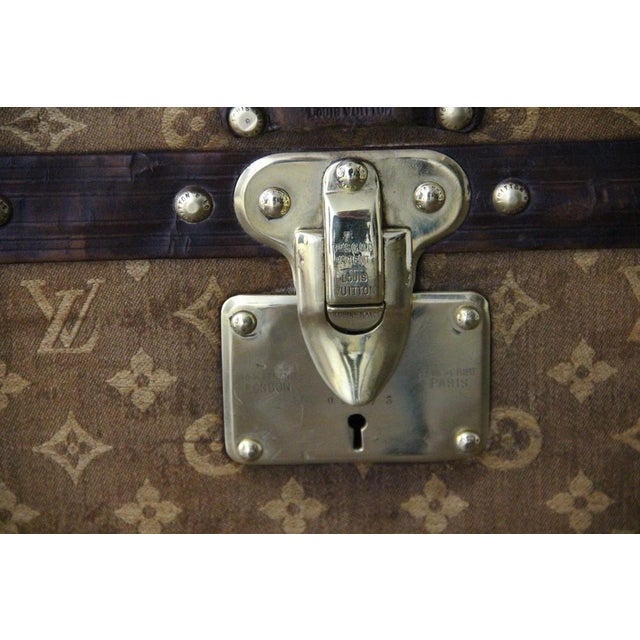 Hat Trunk in Woven Canvas from Louis Vuitton, 1890s For Sale - Image 5 of 18