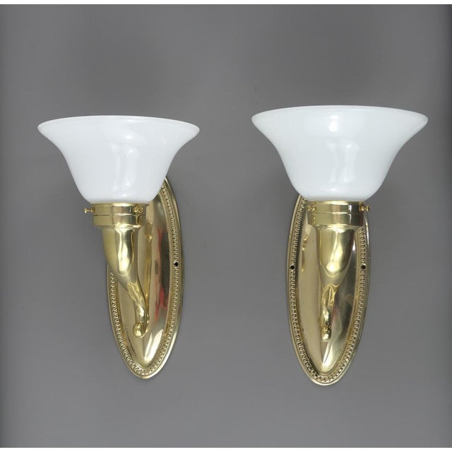 Gold Art Deco Brass Wall Lamps, Austria, 1930s, Set of 2 For Sale - Image 8 of 8