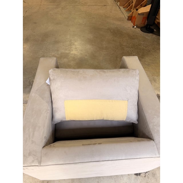 Early 21st Century Vanguard Light Gray Lounge Chair With Pewter Accents For Sale - Image 5 of 6