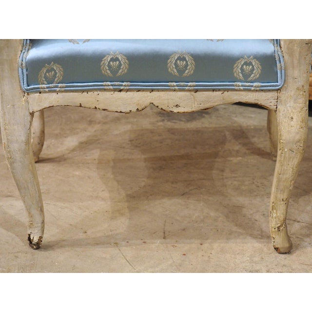 More information coming soon… Dating to the 1700s, this period Louis XV fauteuil has an à la reine form, which gives the...