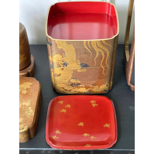 Japonisme Japanese Maki-e Lacquerware Portable Lunch Set Sagejubako - Set of 7 For Sale - Image 3 of 13