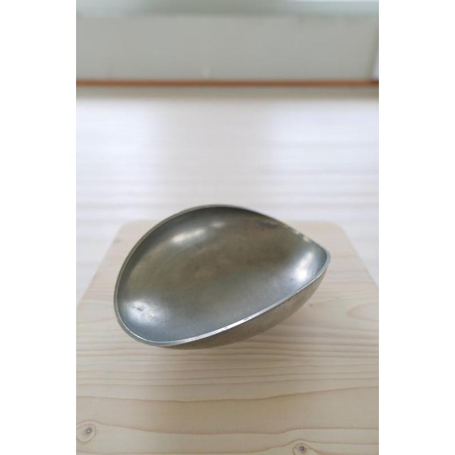 Art Deco Vase and Bowl in Pewter by Edvin Ollers, Sweden, 1950s, Set of 2 For Sale - Image 11 of 13