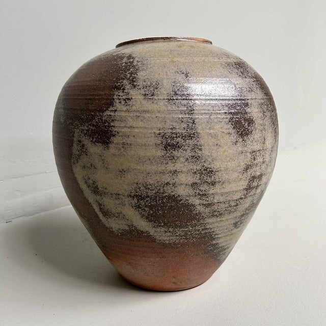 Wood-Fired Ikebana Vase in Bizen Pottery, Japan For Sale - Image 17 of 17