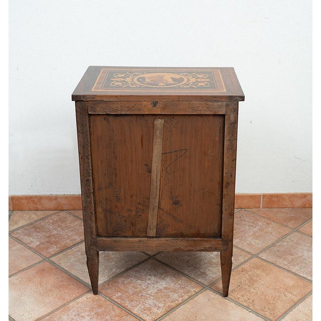 Antique Lombard Louis XVI Chest of Drawers in Precious Exotic Woods, Late 18th Century For Sale - Image 6 of 7