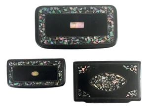 A Collection of English Antique Snuff Boxes C1890s